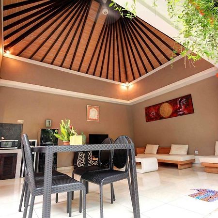 Axelle Villa Seminyak  Exterior photo