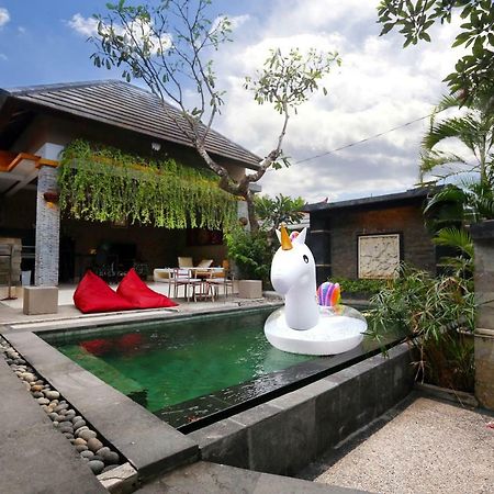Axelle Villa Seminyak  Exterior photo